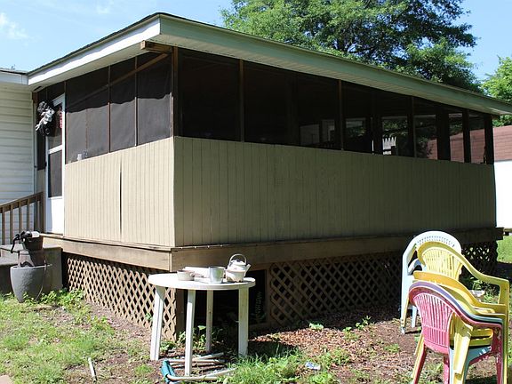 2nd image of 147 Abbeville Dr