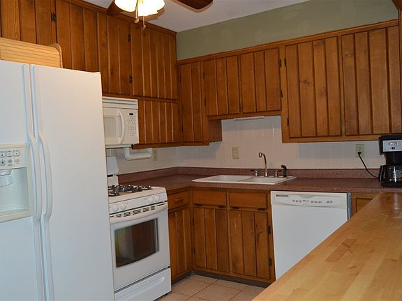 4th image of 112 Renrose Ave
