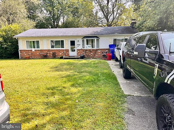 2nd image of 7868 Bethany Ln