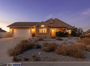 7373 Loire Dr NE, Rio Rancho, NM 87144