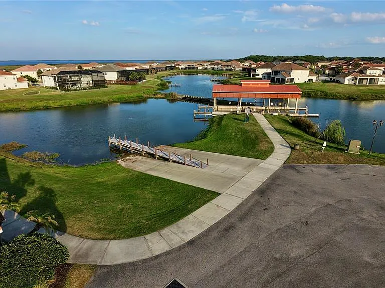3311 Bent Paddle Dr — Photo 3