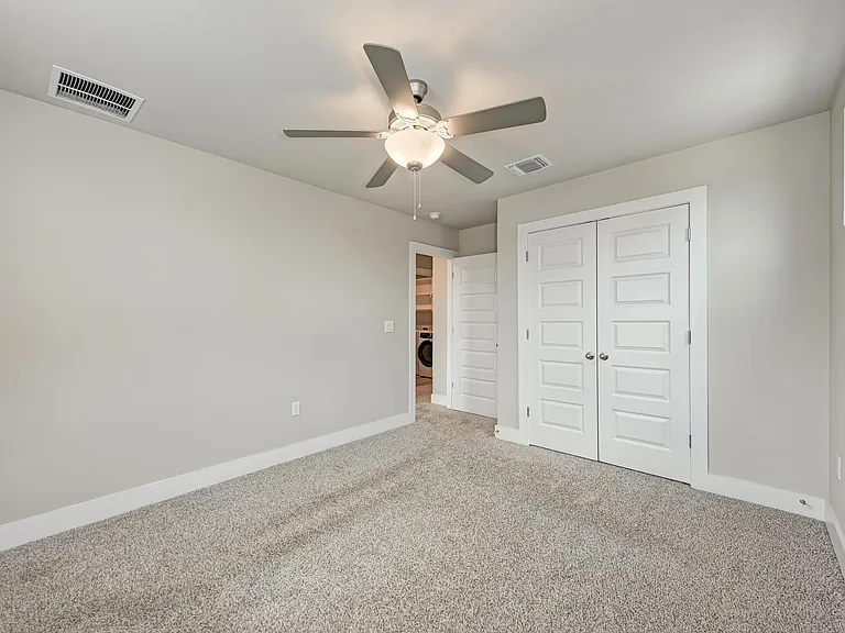 7203 Travertine Spring Dr — Photo 33