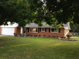 607 John F Kennedy Dr, Willard, MO 65781