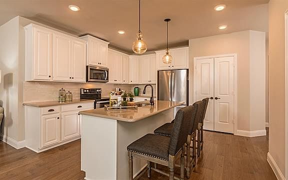 2nd image of 1735 Wittington Pl #2207