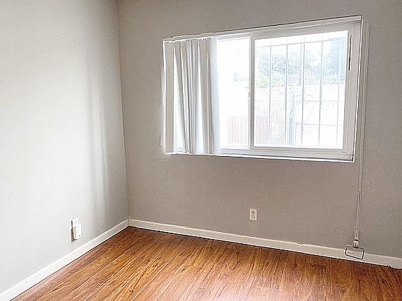 2nd image of 3766 S Canfield Ave APT 3