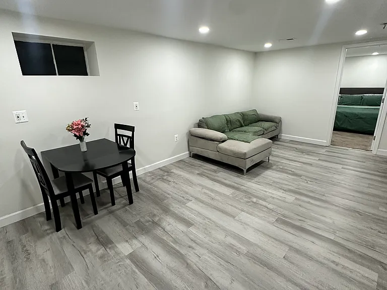 8303 Navahoe Dr — Photo 7