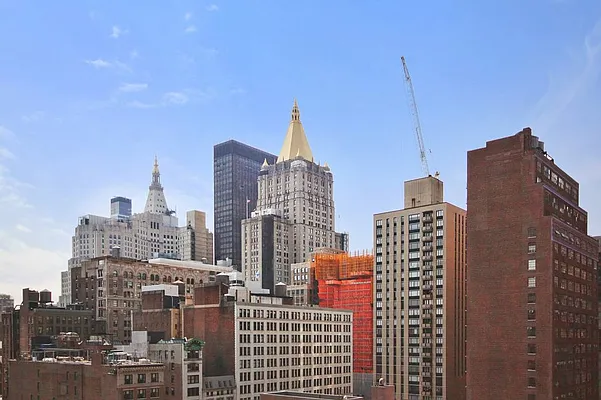 Sold by Keller Williams NYC | media 17