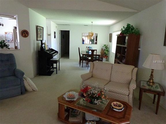 4th image of 2130 Wales Ct