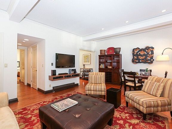 2nd image of 725 Pine St APT 102