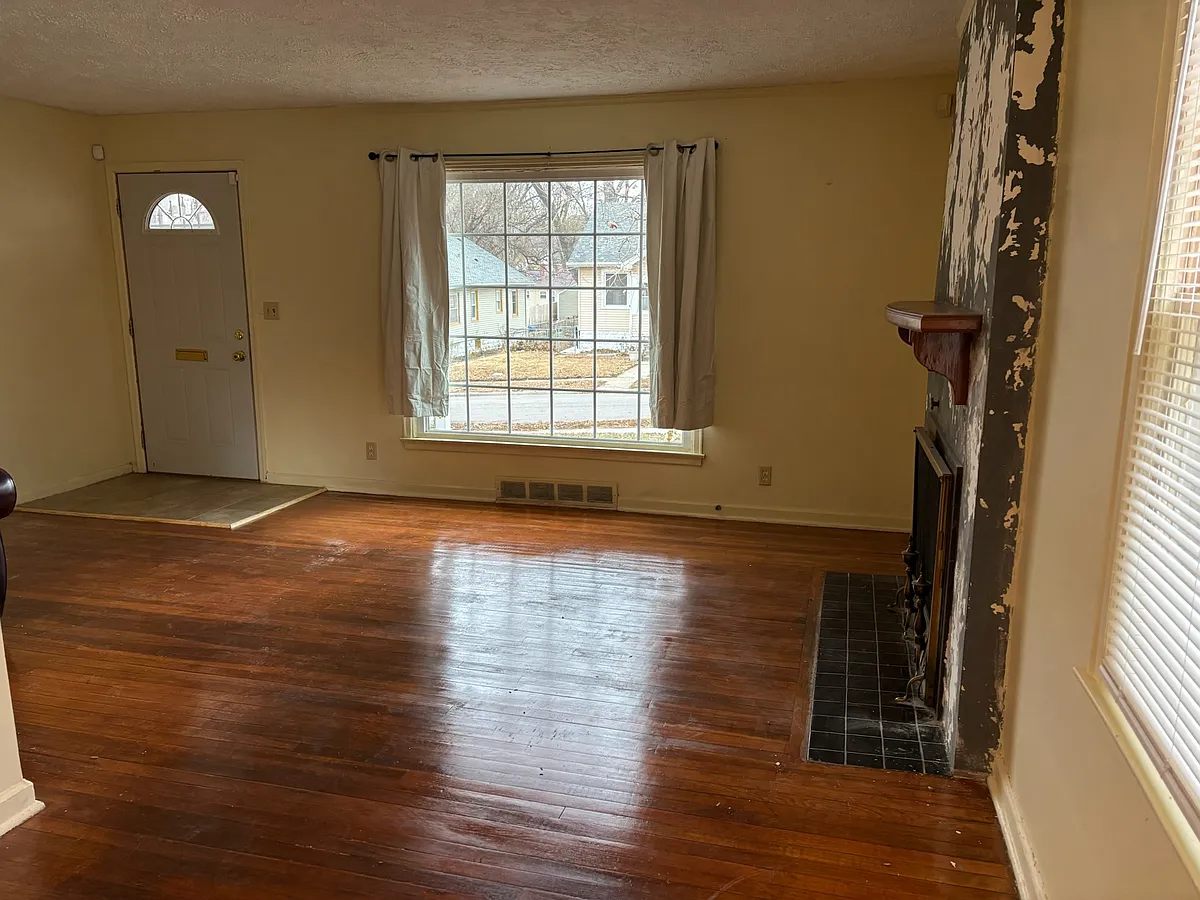 Building Photo - 4151 N 39th St