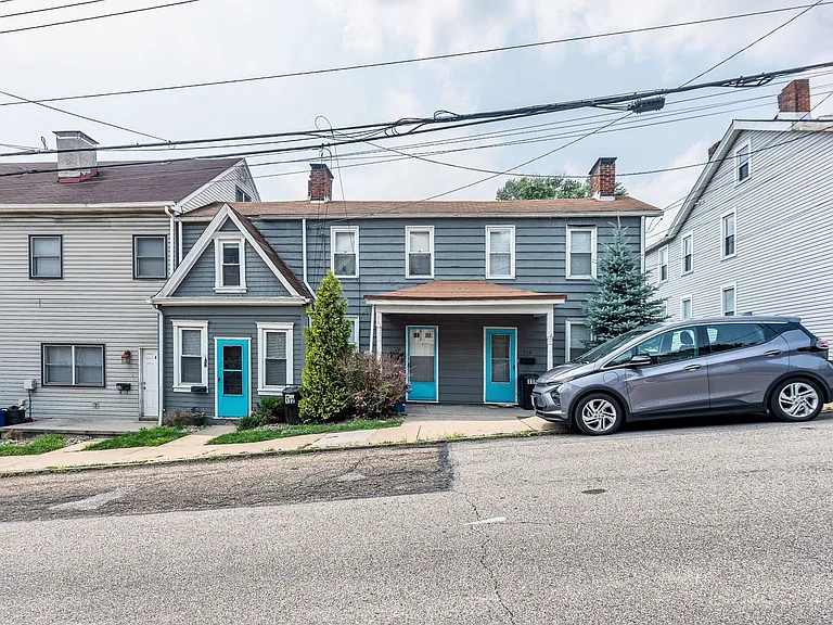 118-122 Kearsarge St — Photo 1