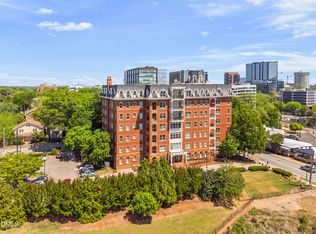 710 Independence Pl Unit 104, Raleigh, NC 27603