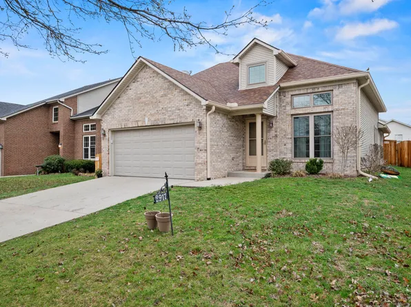 2917 Sandersville Rd, Lexington, KY 40511