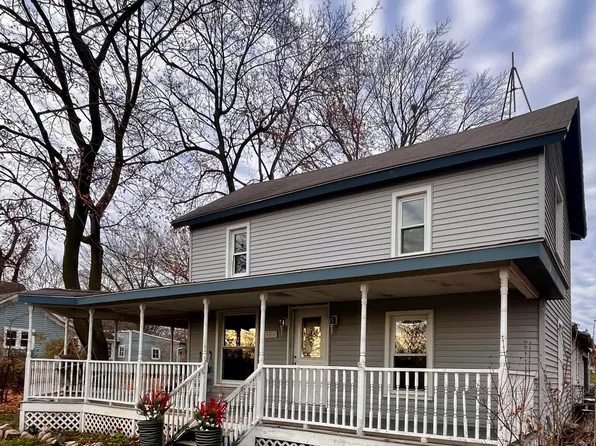 8466 Clinton Macon Rd, Clinton, MI 49236