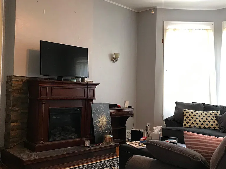 210 Western Ave #1 — Photo 22
