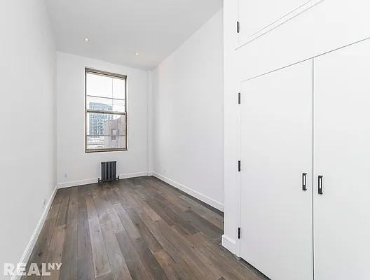 Rented by REAL New York | media 22