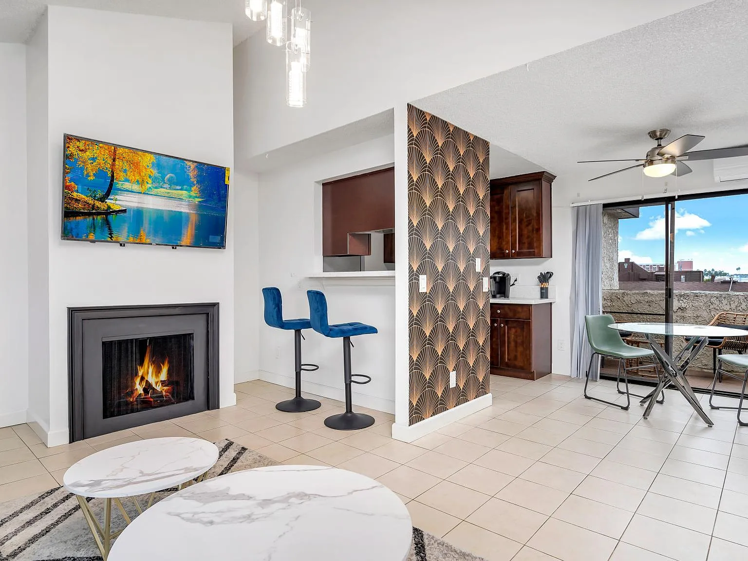 1 bed, 4398 sqft, $3,300 — Photo 4