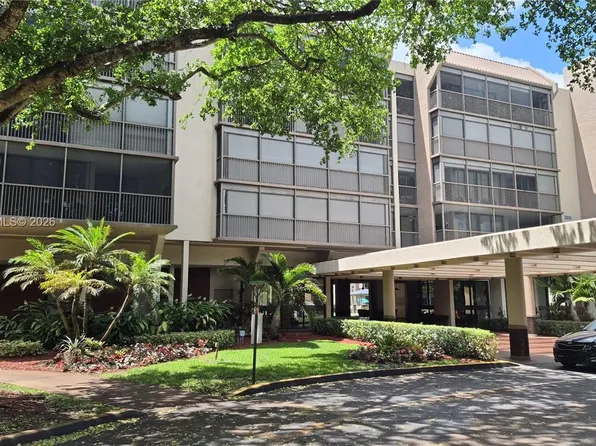 2816 N 46th Ave APT J682, Hollywood, FL 33021