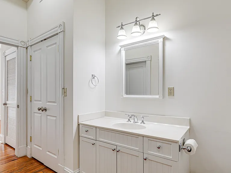 3216 E Broad St #A — Photo 13