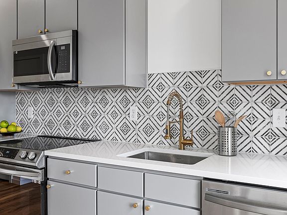 4th image of 3137 Riverwalk Pkwy #3137