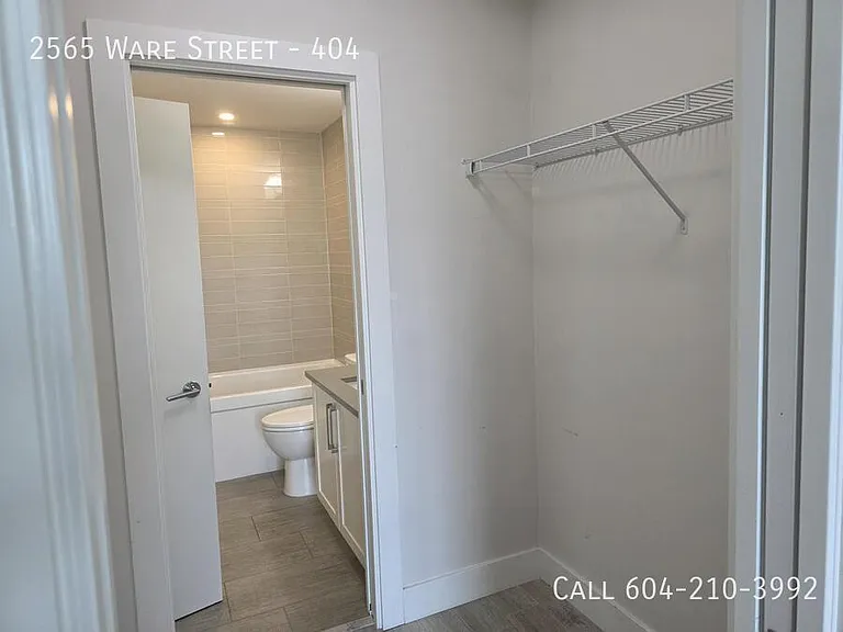 2565 Ware St #404 — Photo 16