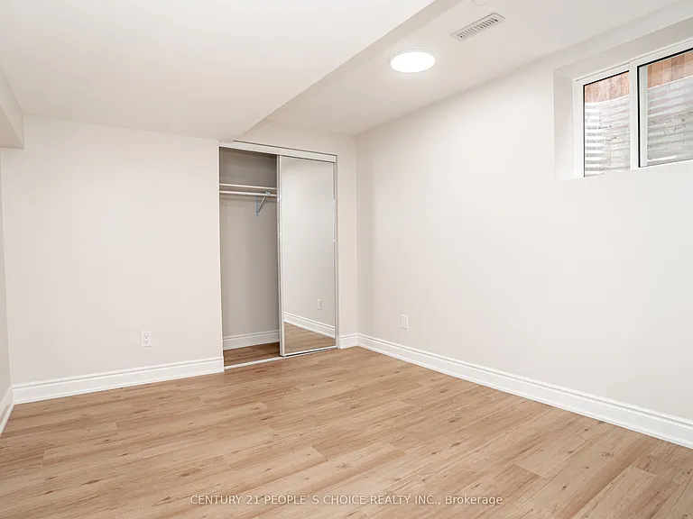 3476 Kelso Cres — Photo 18