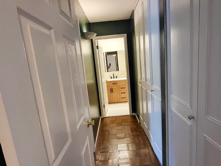 423 Old Forge Xing — Photo 17