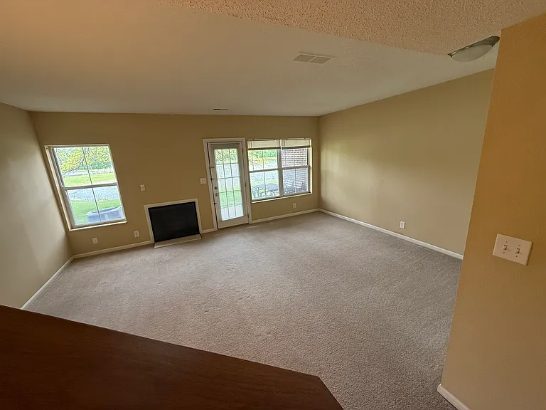 243 Fieldcrest St — Photo 22
