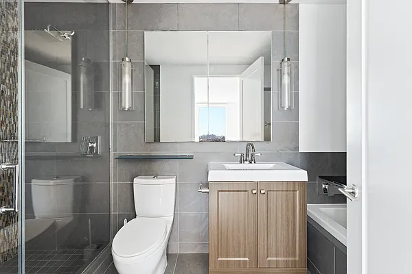 Rented by Compass | media 21