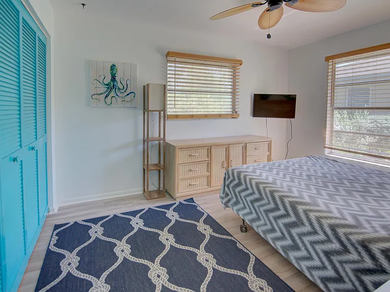 4010 Outer Dr — Photo 12