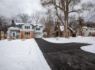 2892 Elmwood Ave, Rochester, NY 14618