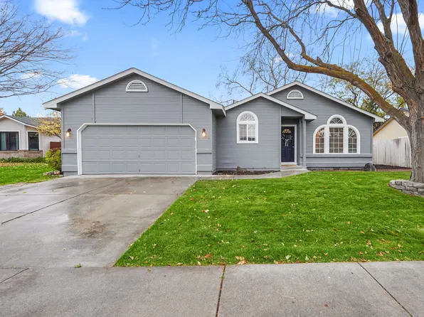 2955 W Stephanie Ct, Meridian, ID 83646