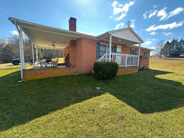 10424 Muddy Creek Mountain Rd, Lewisburg, WV 24901