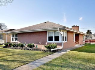 8130 Keeler Ave, Skokie, IL 60076