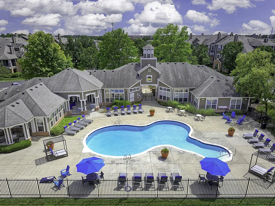 Lantern Woods Apartments