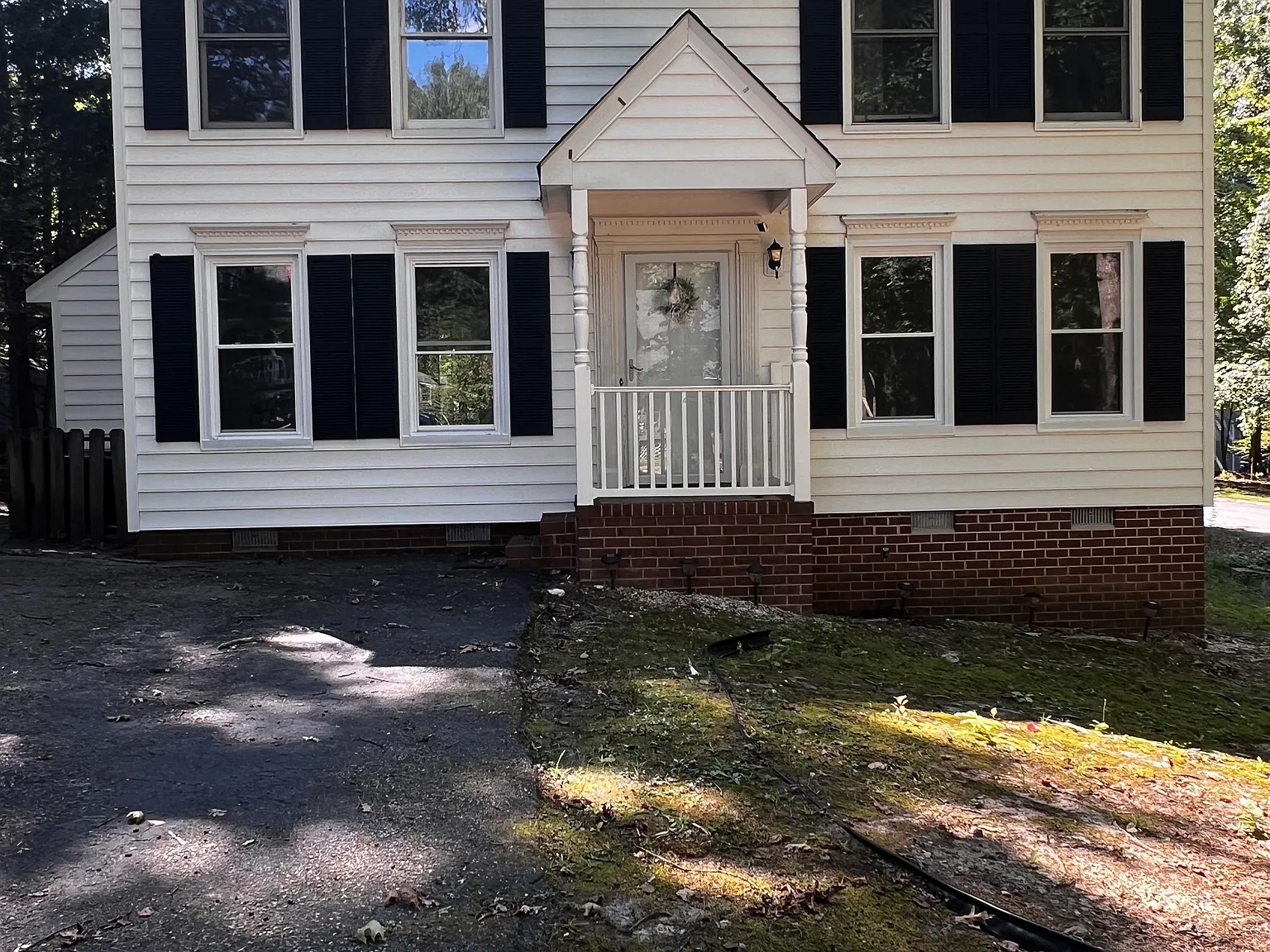 3 bed, 2.5 bath, 1612 sqft, $2,200 — Photo 1