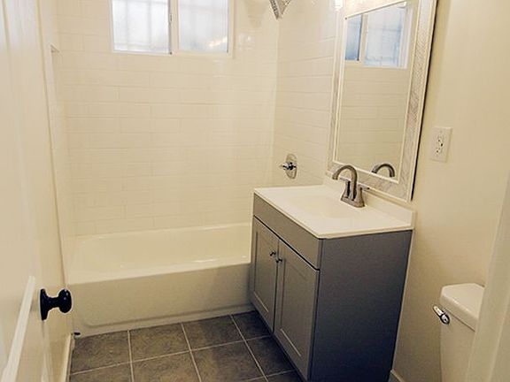 3rd image of 3375 Manning Ave APT 9
