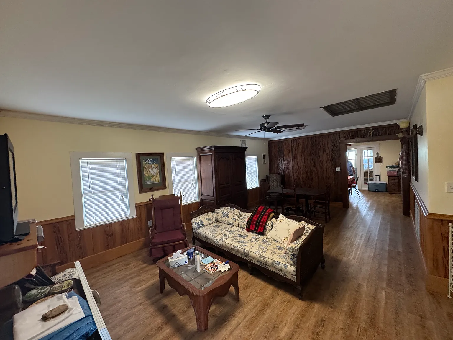 3 bed, 1.5 bath, 1500 sqft, $2,000 — Photo 3
