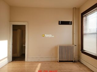 132 High Ave APT A, Oshkosh, WI 54901
