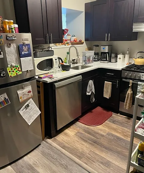4410 Osage Ave #1R — Photo 2
