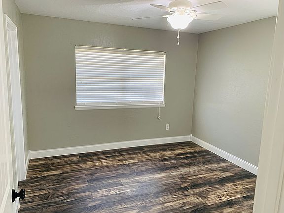 5th image of 2256 NW 40th St