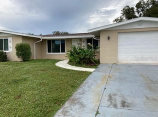 120 Concord Dr NE, Pt Charlotte, FL 33952