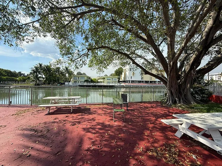1289 Marseille Dr #46 — Photo 79
