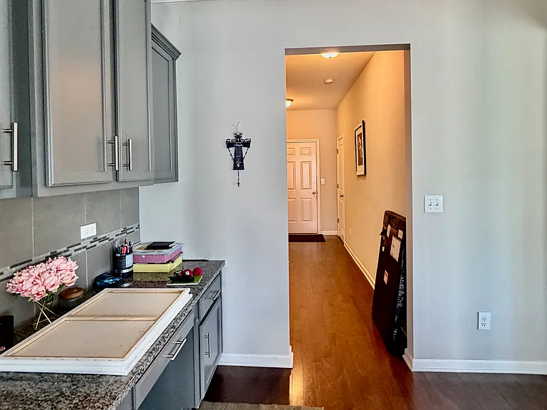 880 Summerlake Dr — Photo 12