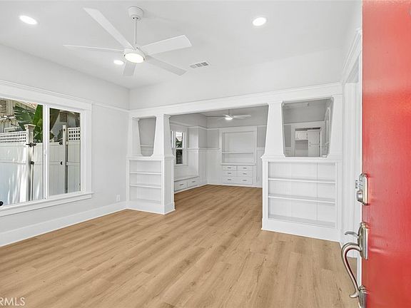5th image of 5062 Center St
