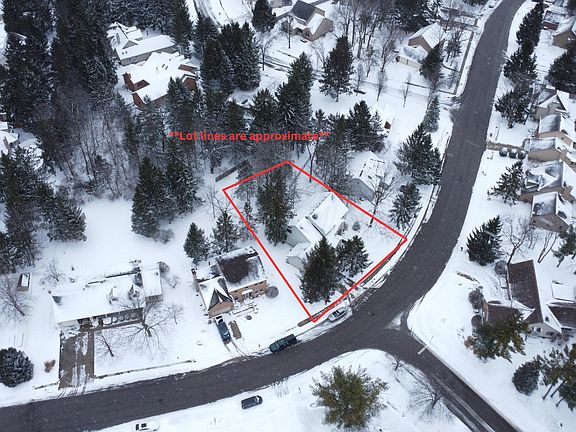 3rd image of 1417 Whispering Pines Ln