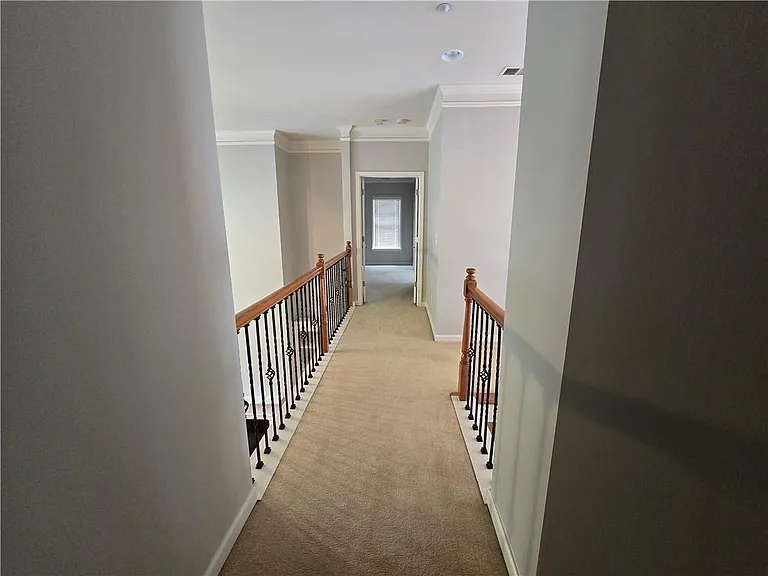 624 Maple Grove Way — Photo 11