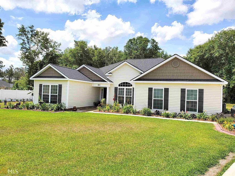 1st image of 305 Tranquil Bridge Ln