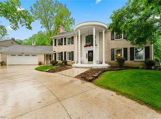 7395 Christopher Dr, Youngstown, OH 44514