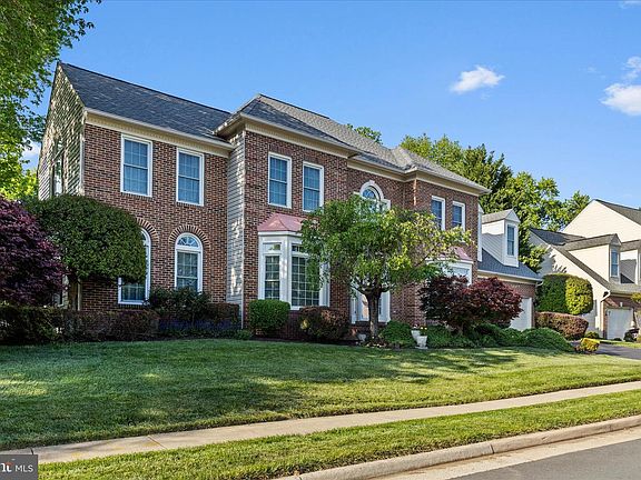 3rd image of 14220 Hartwood Ct
